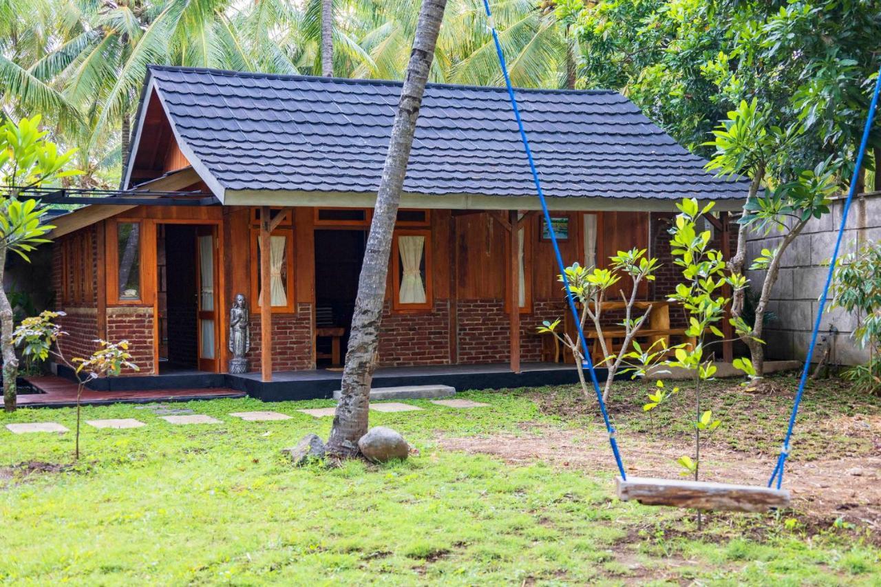 Tahlia'S Villa Sorongjukung Bagian luar foto