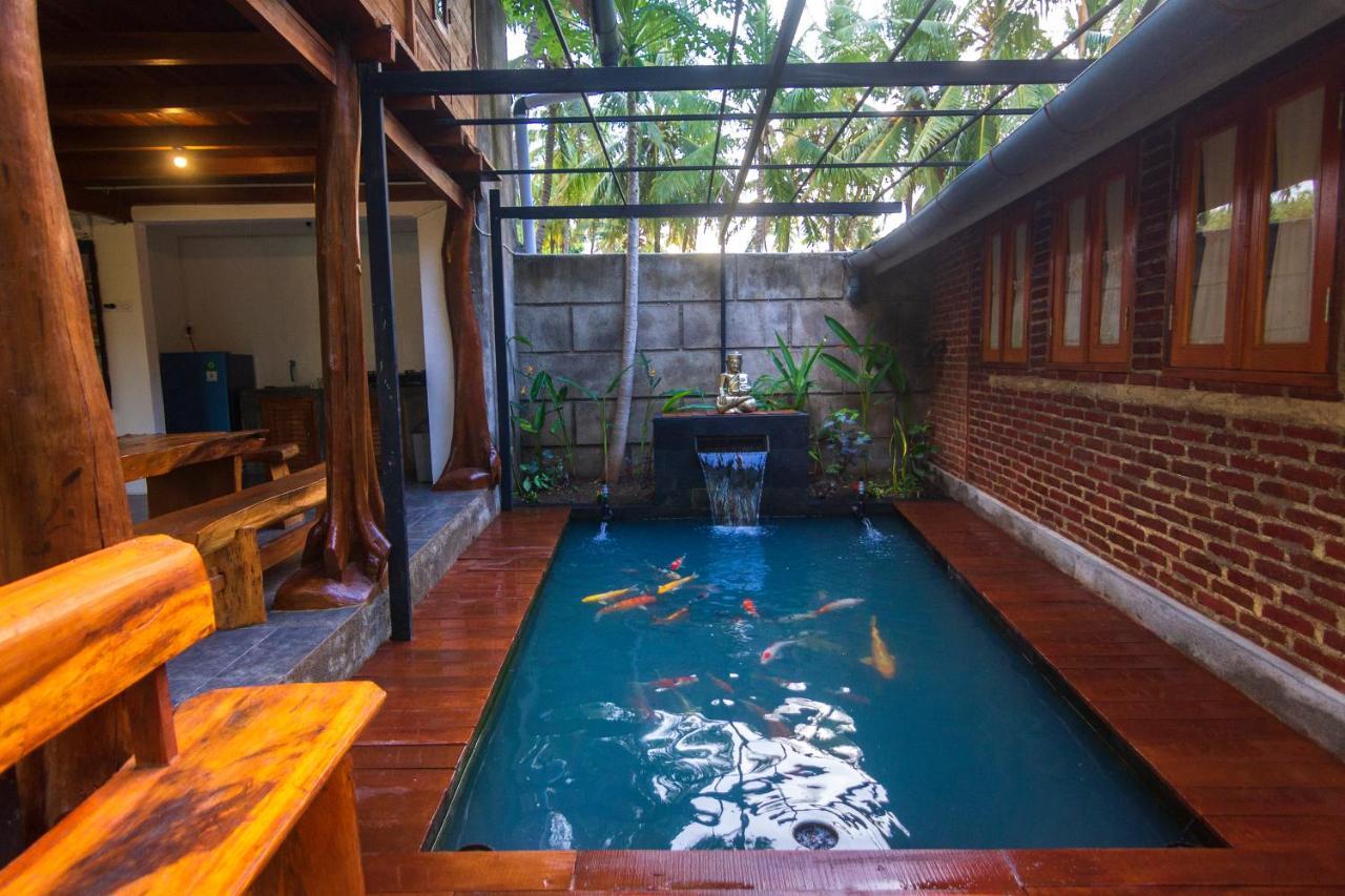 Tahlia'S Villa Sorongjukung Bagian luar foto
