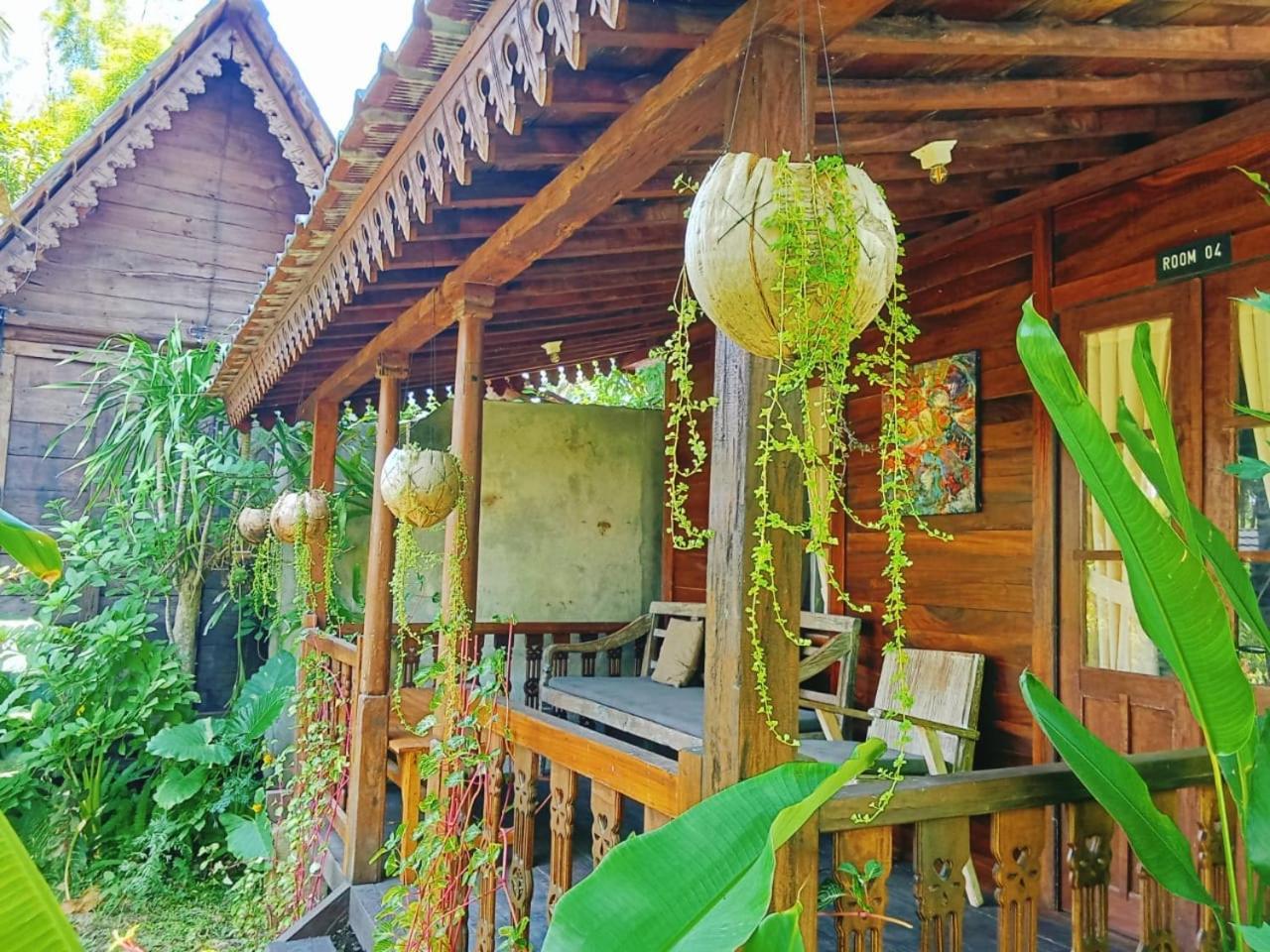 Tahlia'S Villa Sorongjukung Bagian luar foto