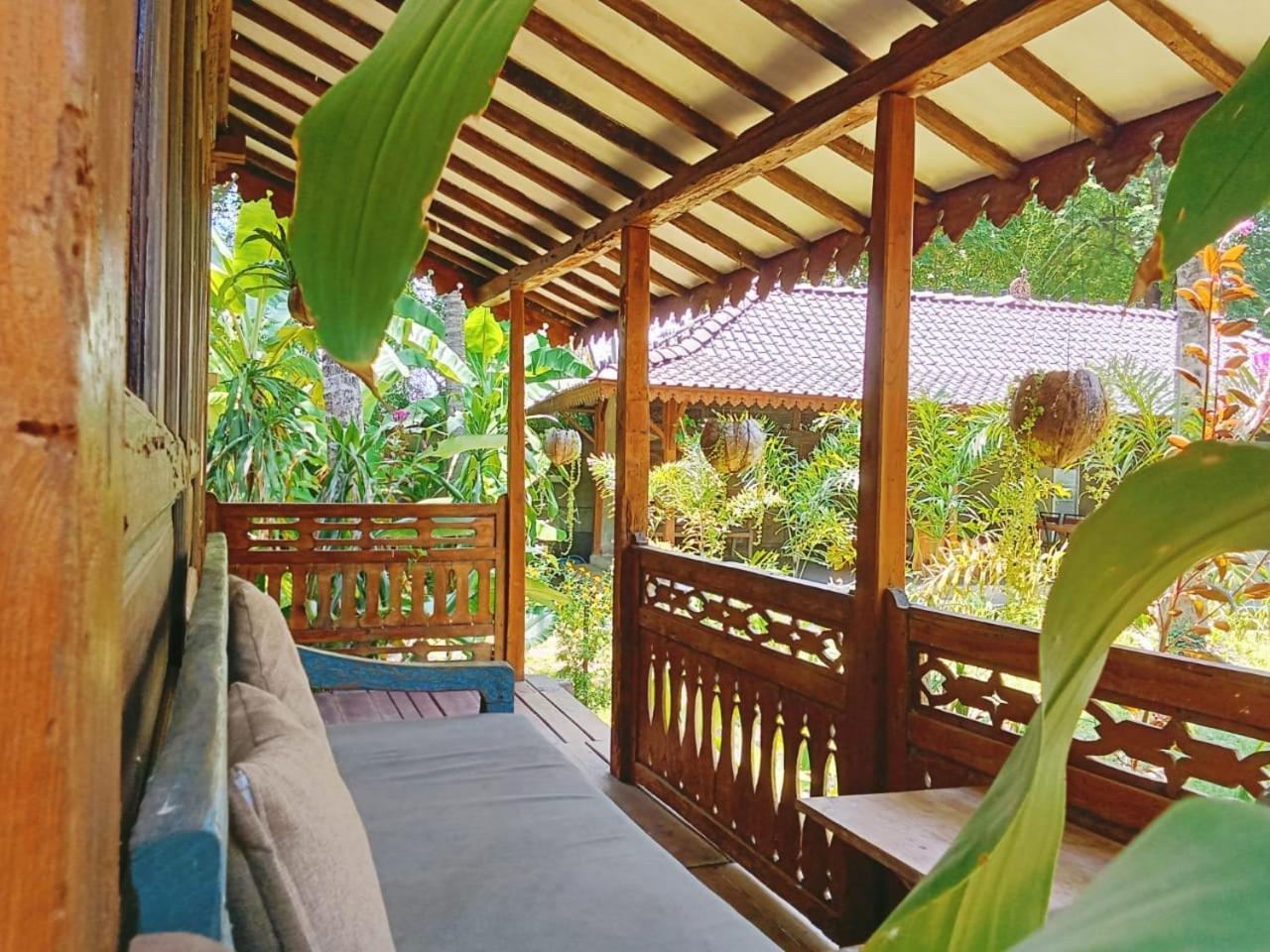 Tahlia'S Villa Sorongjukung Bagian luar foto
