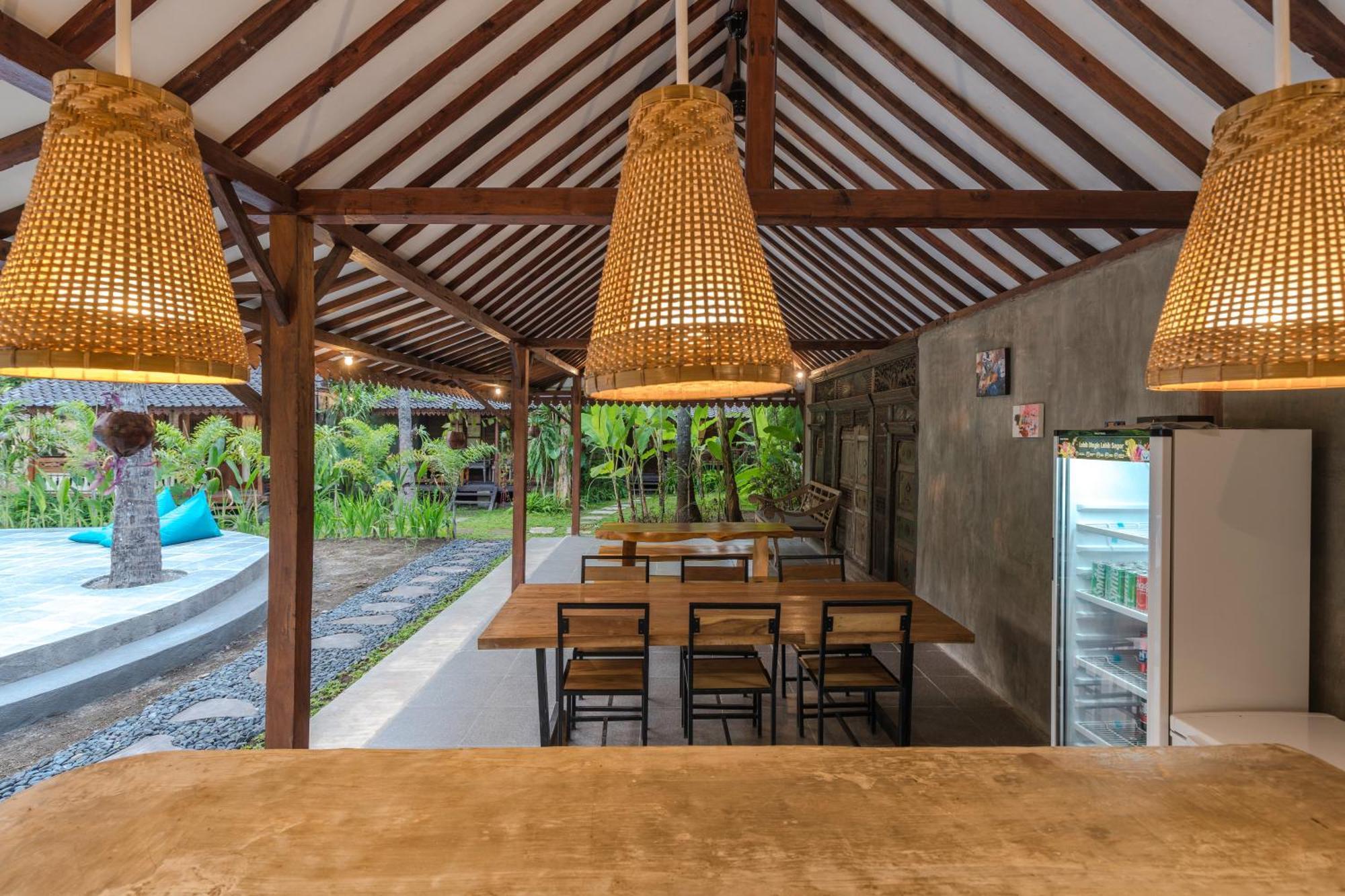 Tahlia'S Villa Sorongjukung Bagian luar foto