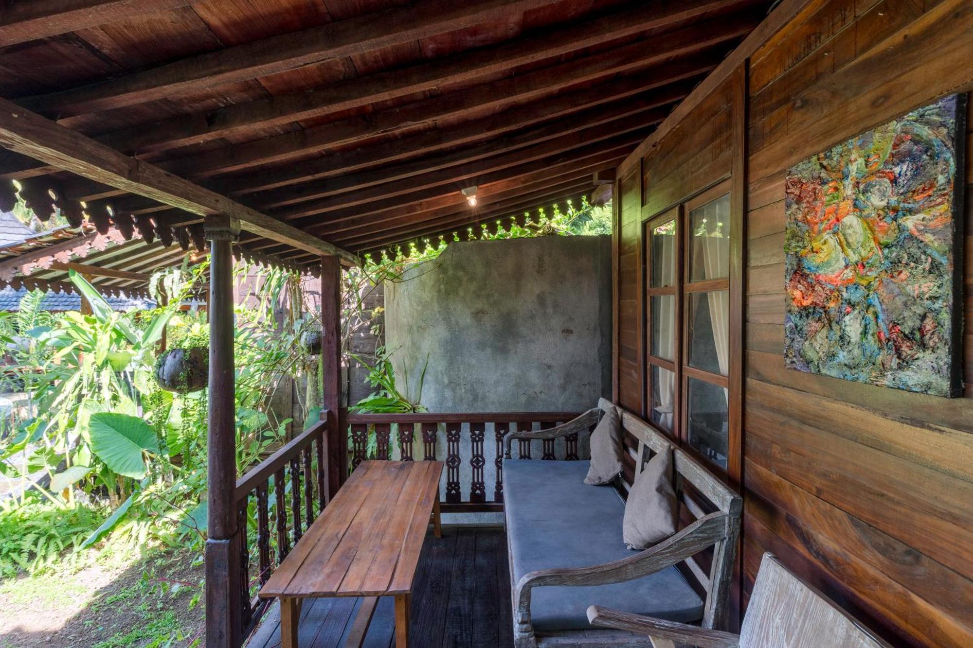 Tahlia'S Villa Sorongjukung Bagian luar foto