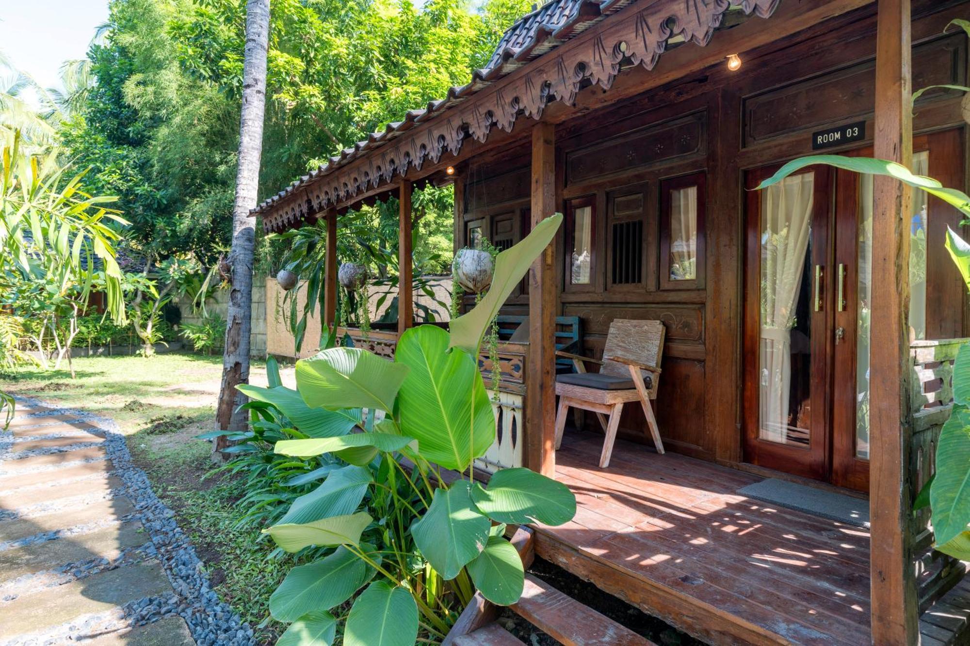 Tahlia'S Villa Sorongjukung Bagian luar foto
